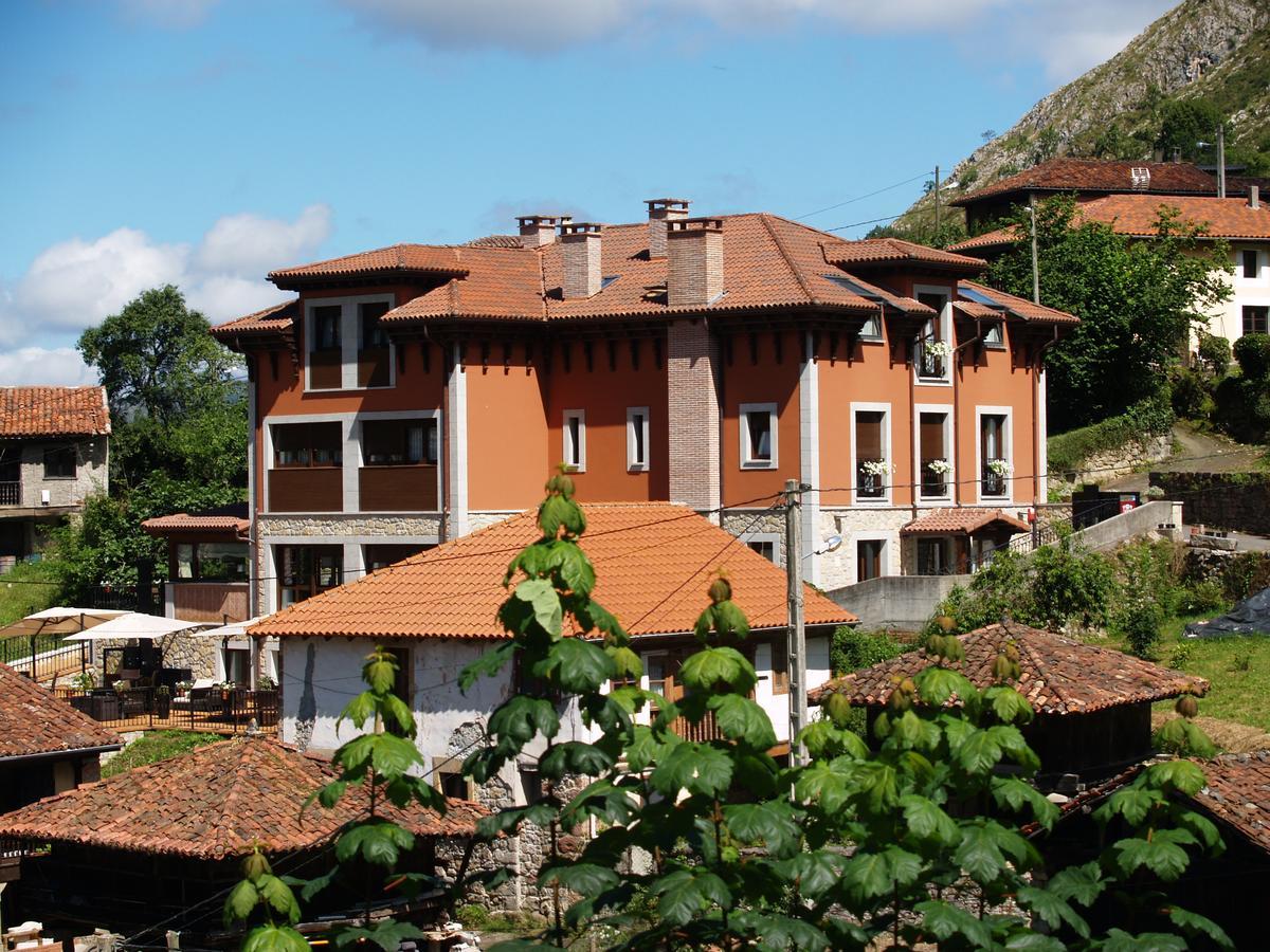 Hotel La Casona De Llerices Onís Zewnętrze zdjęcie